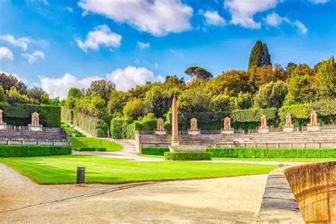 sfilata gianni versace a firenze giardino di boboli video